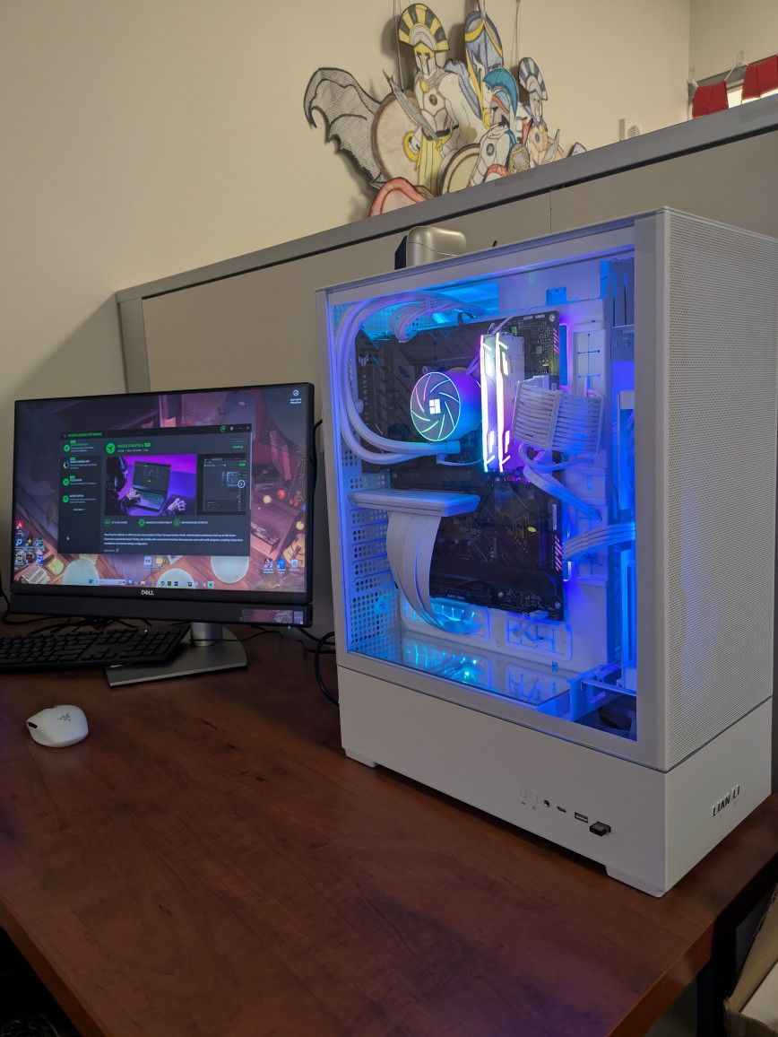 All White Gaming PC
