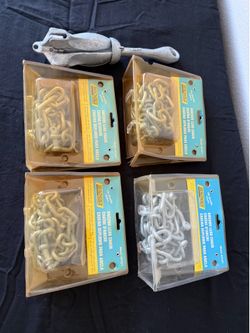 Small grapple anchor and 4 anchor lead chains