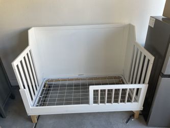 Baby Crib 
