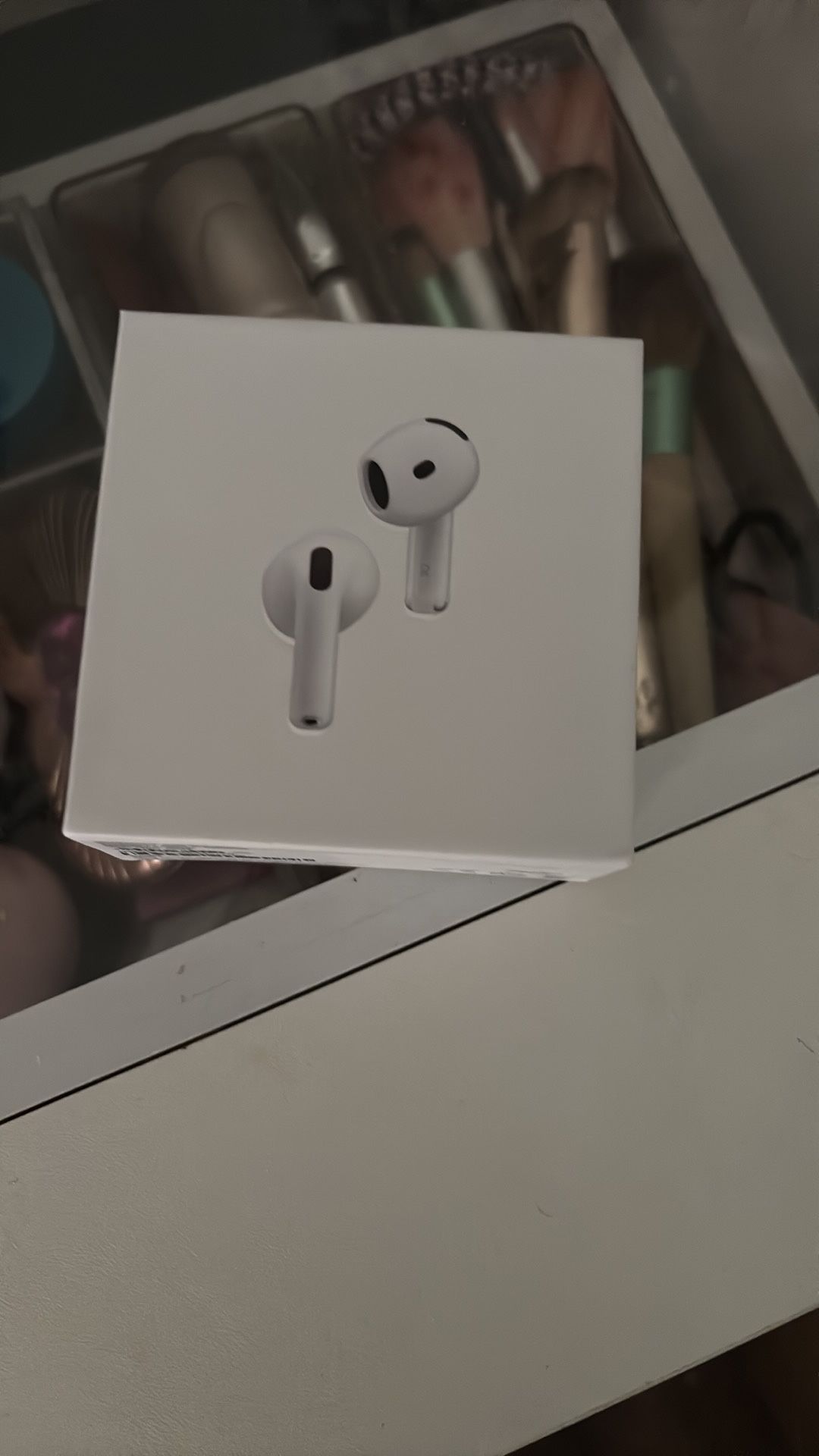 AirPods 4 With ANC