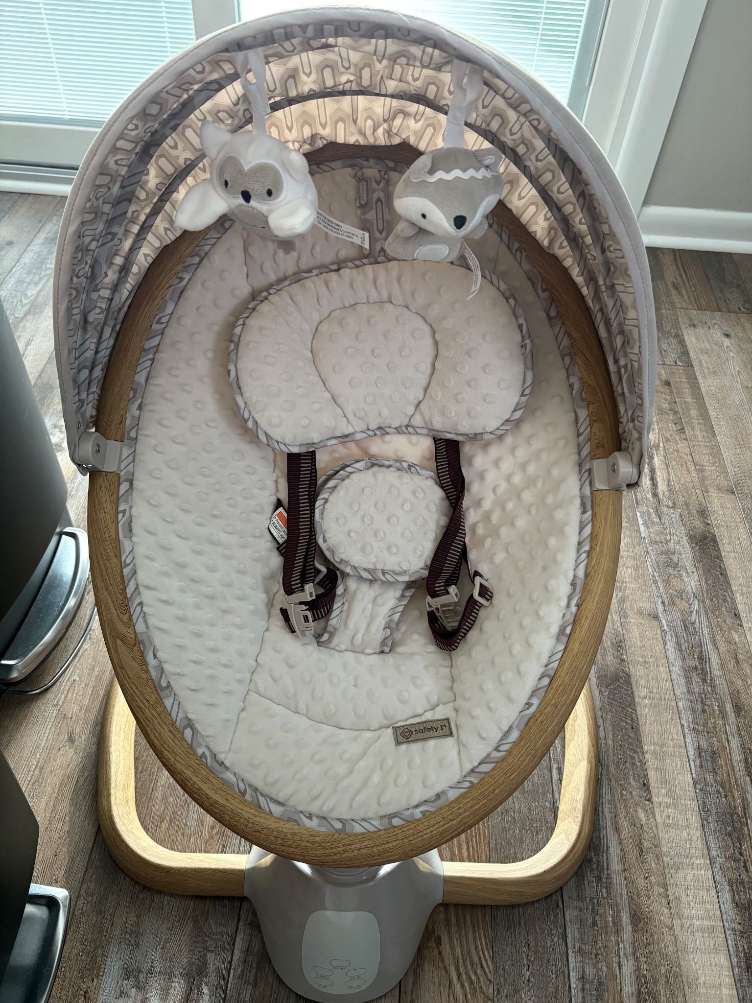 safety 1st baby swing