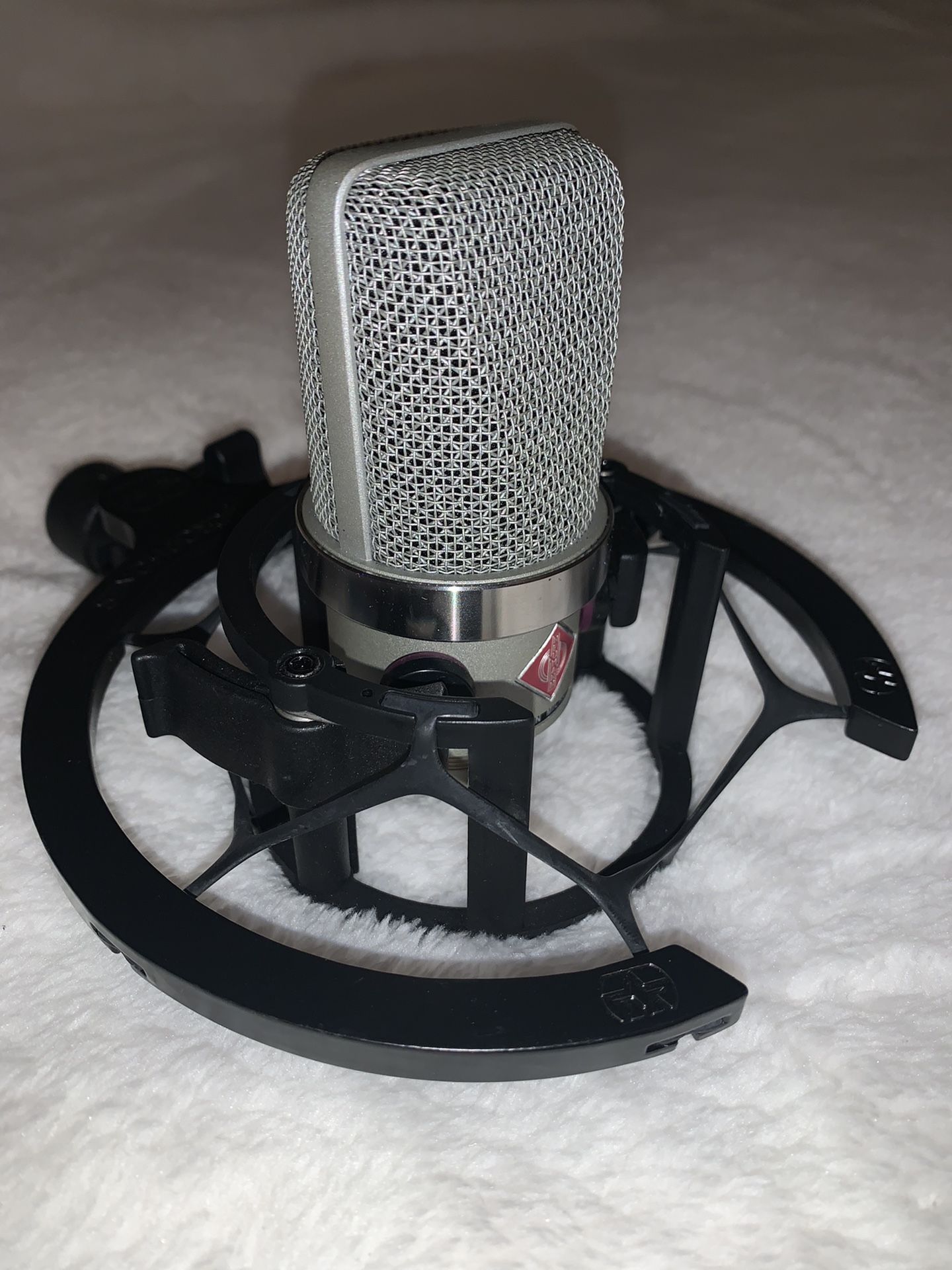 Aston Microphones Shock Mount - Microphone Not Included