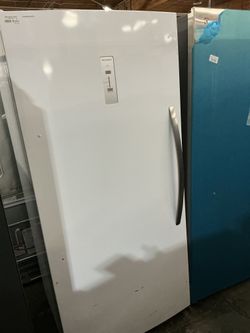 Frigidaire FRAE2024AW Refrigerator Column (Open Box / Scratch & Dent)