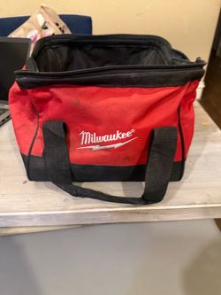 Milwaukee canvas/polyester tool bag with zipper