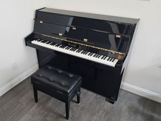 Bergmann E-109 Continental Piano