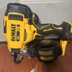 DEWALT 20V MAX 15-Degree Electric Cordless Roofing Nailer (Tool Only)
