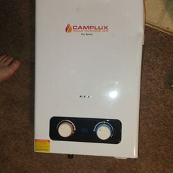 Camplux Pro 6L 1.58 GPM Portable Hot Water Shower With 1.2 GPM Pump
