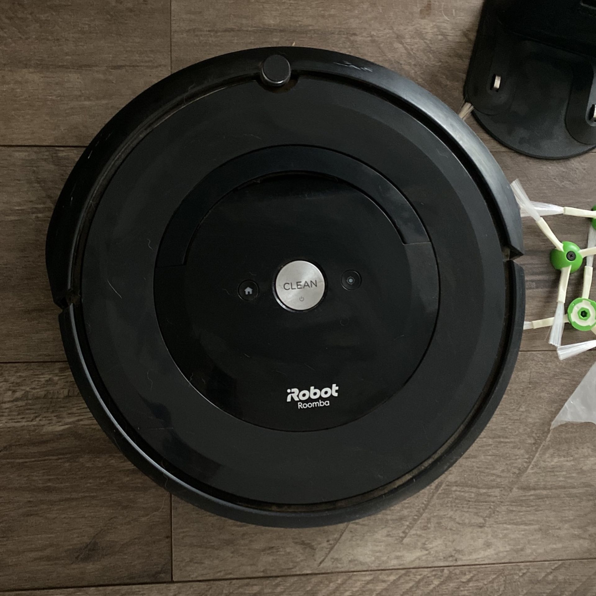 iRobot Roomba e5