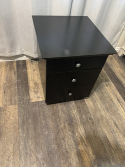 Used Like New Black Wood 2 Drawer Nightstand In Wheels