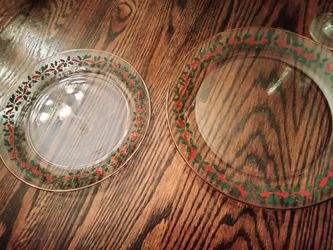 Christmas dishes glass , very large set for used , perfect from the nineteen seventies