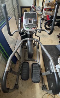 Elliptical Machine - Excellent Condition