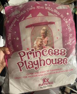 Princess playhouse tent