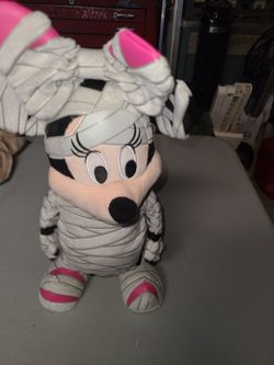 Disney minnie dancing mummy