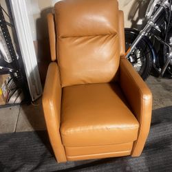 Recliner 