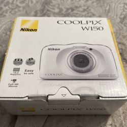 Nikon Coolpix W150