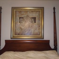 DESIGN QUALITY MAHOGANY POSTER KING BED  +  KING or QUEEN ADJUSTABLE FRAME.