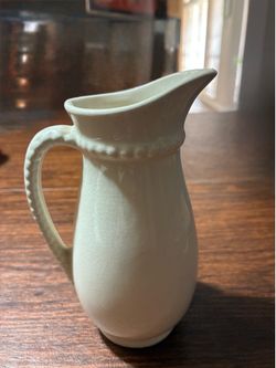 Pitcher with Handle
