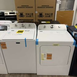 Maytag mega capacity washer and dryer set electric with warranty