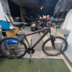 Schwinn Bike 26-in Wheels