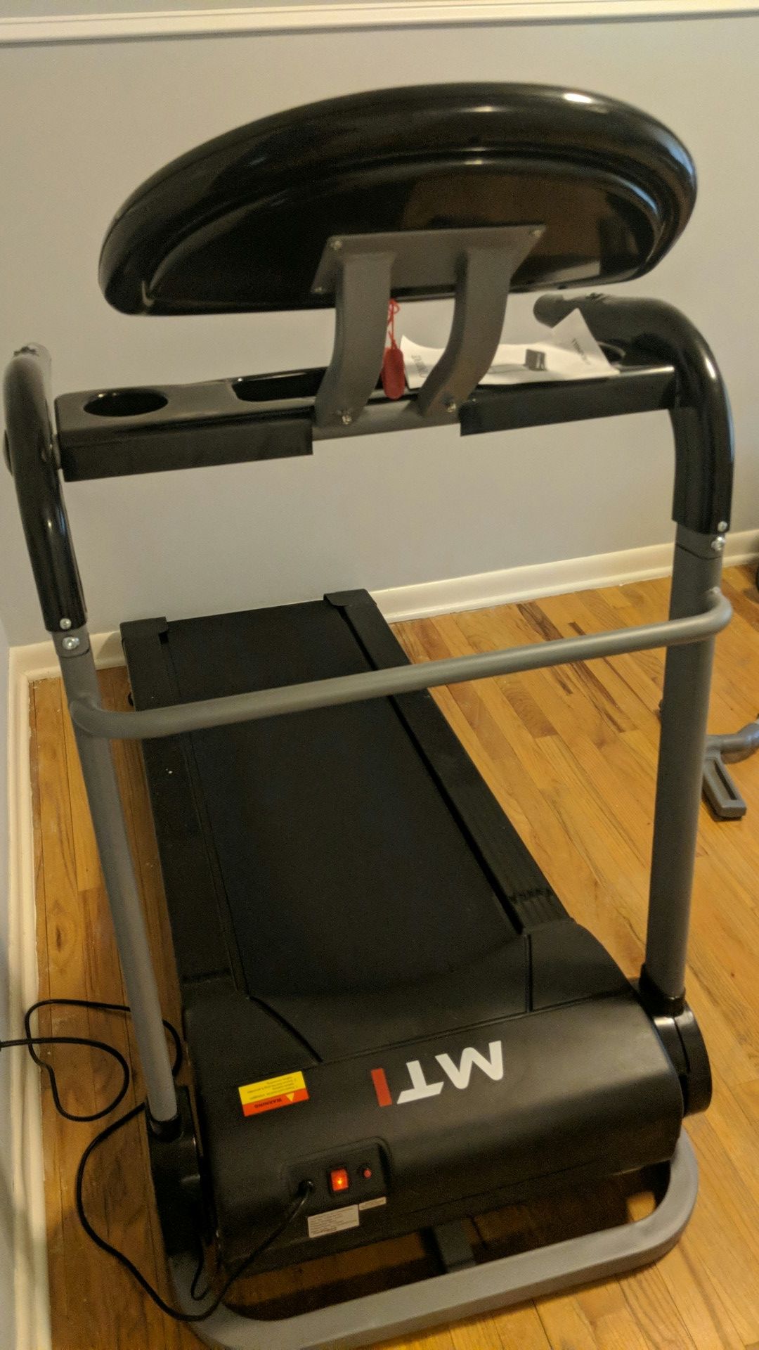 Folding treadmill brand new never used