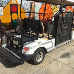 Golf Cart ( Needs Batteries)