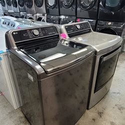 LG Top Loading Washer With Stainless Steel Tub And Gas Dryer Set 