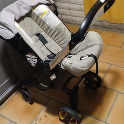 Doona stroller (expired car seat)
Doona stroller in good condition.