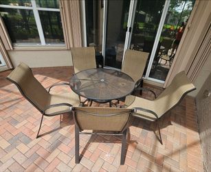 Hampton Bay 7-Piece Patio Dining Set - Round Table & 6 Sling Chairs