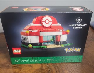RARE LEGO Pokémon Mini Pokémon Center (40911) - Brand New / Sealed / Retired