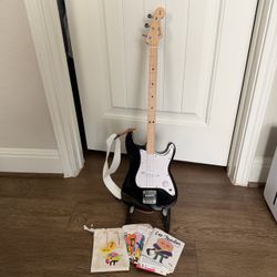 Fender x Loog Stratocaster Electric Guitar