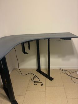 Evo Desk Aviator Standing Desk 72x72 inch