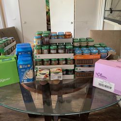 More Than 150 Jars Of Baby Food, Boxes Of Baby Food Pouches And Cereal. Everything For $50