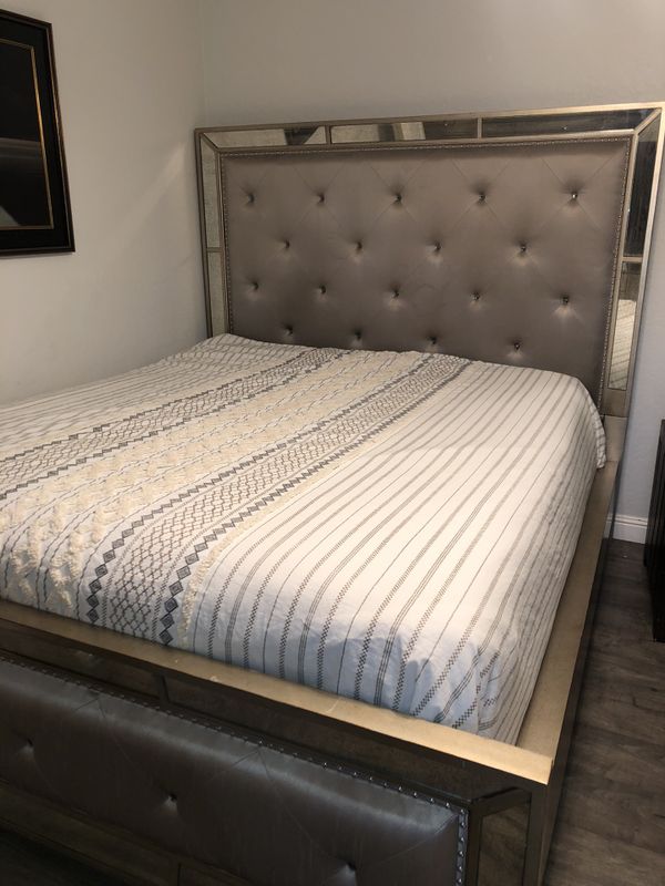 4 piece cal king bed set for Sale in Atwater, CA OfferUp