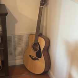 Yamaha guitar