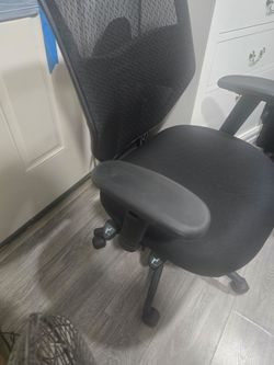 office chair bearly  used