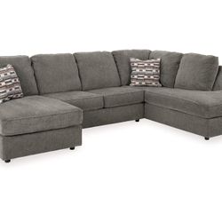 Stylish Double Chaise Sectional! 