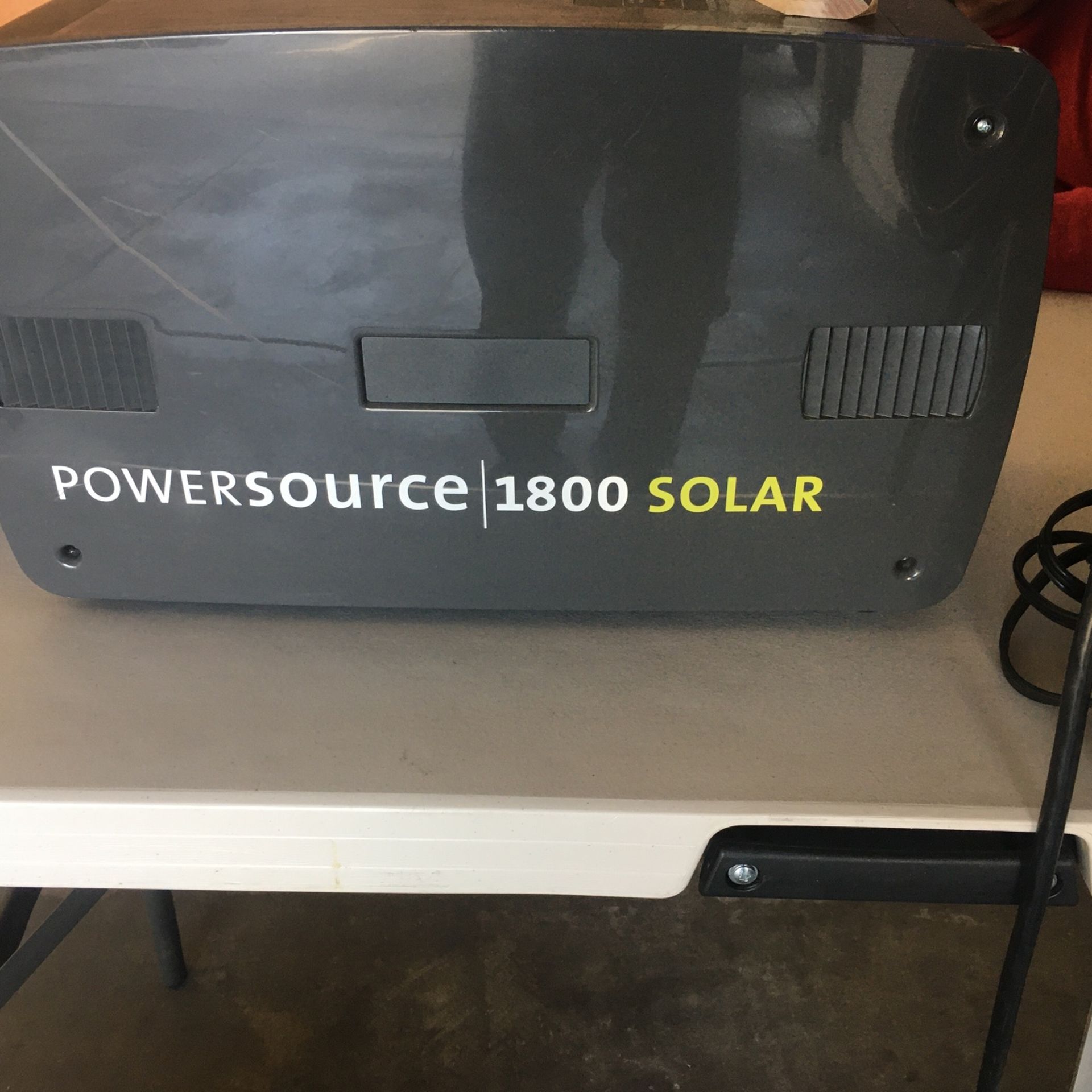 Xantrex Xpower 1500/ Power Source 1800 Solar With Panel for Sale in Las
