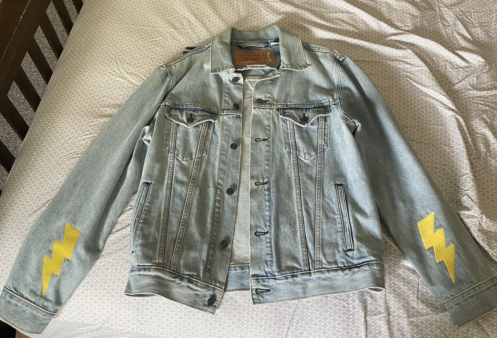 Levis x Pokémon Vintage Trucker Jacket(M)