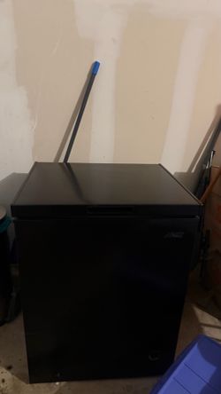 Deep freezer