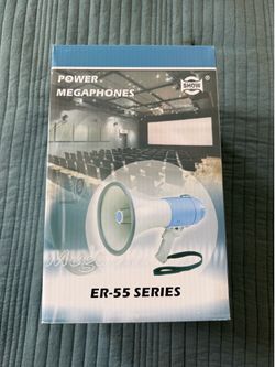 Megaphone like New Open Box Er 55
