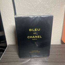 Bleu De Chanel Paris