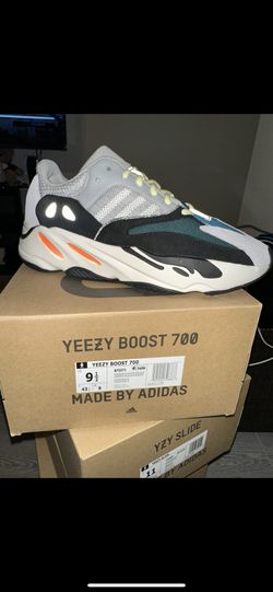 Yeezy Wave Runners 