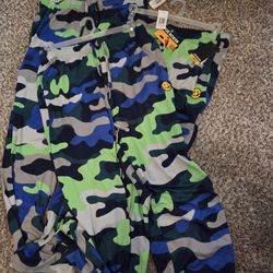 JOE BOXER Sleepwear Unisex  size Large Pajama Pants, Yummy Jersey Printed 
$15 each