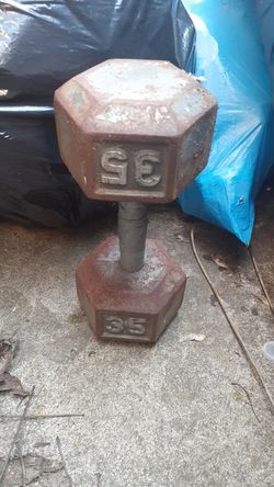 Pair of dumbells 35'lbs