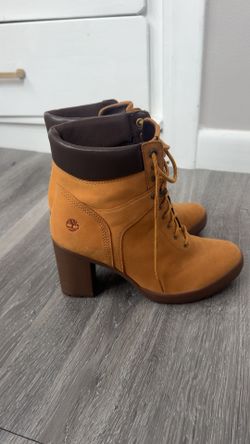 Size 9 Timbaland Boots 