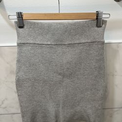 Kendall & Kylie Gray Stretch Mini Skirt size Small 