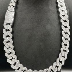 Cuban Link Chain 