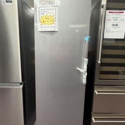 Convertible Freezer/refrigerator 11cb Ft 24’wide Brand New