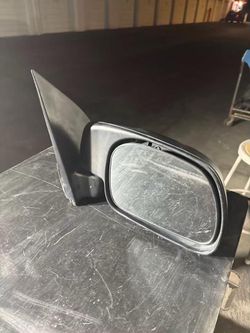 OEM Ford F250 F350 Super Duty Passenger Power Side Mirror RH (99-07)
