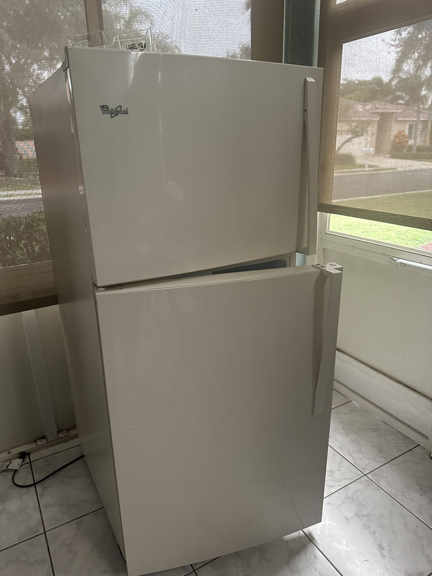 Beige Refrigerator / Freezer